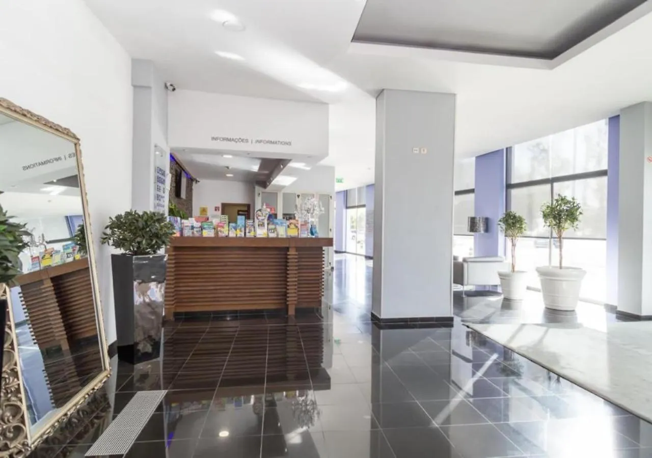 Praia Da Rocha Apartments بورتيماو
