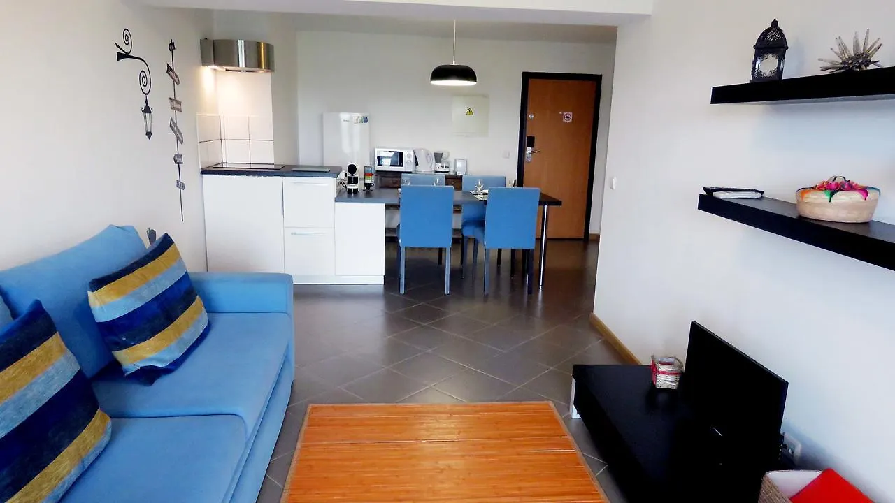 Praia Da Rocha Apartments بورتيماو